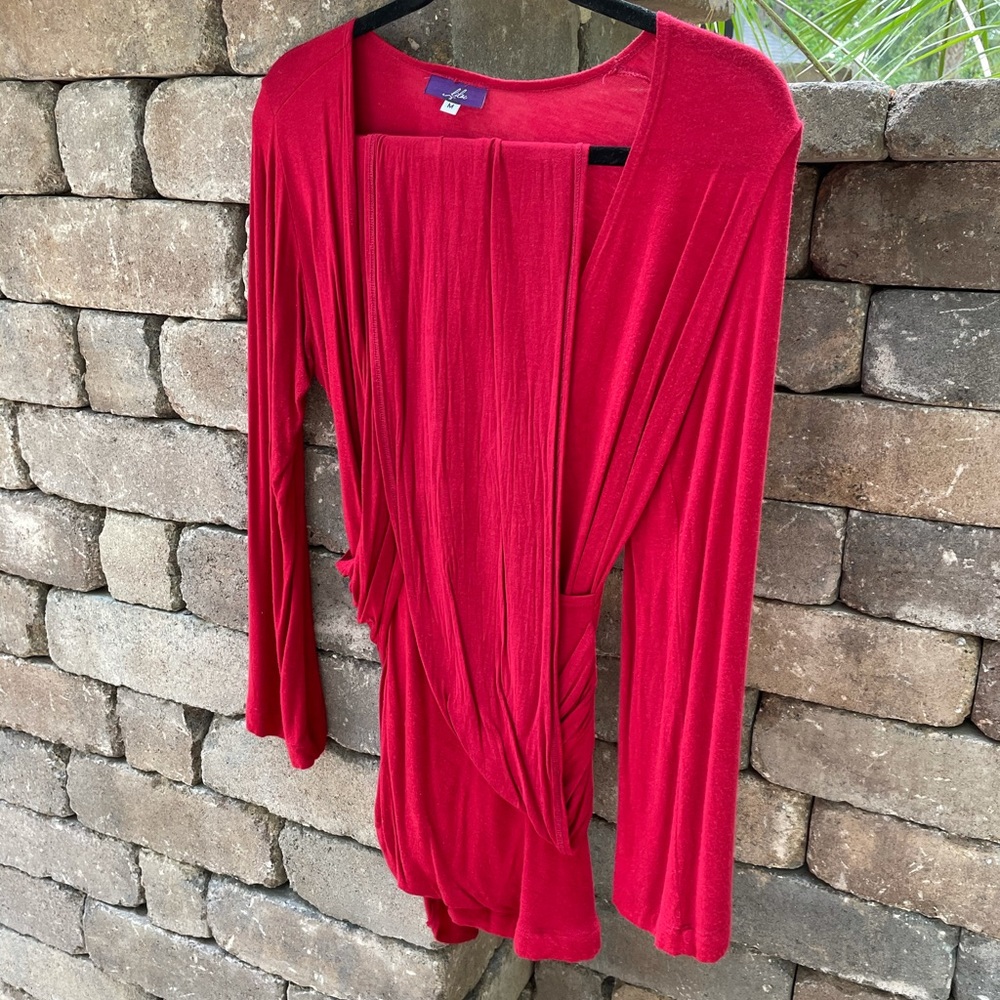 Lilac wrap maternity/nursing top